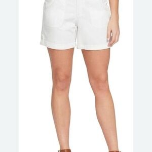 Gloria Vanderbilt White Bermuda Shorts Tailored Fit